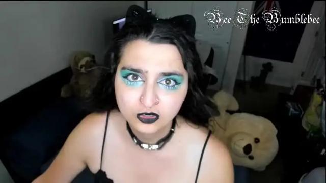 Image 6 of beethebumblebee Stream on Chaturbate on 9 days ago