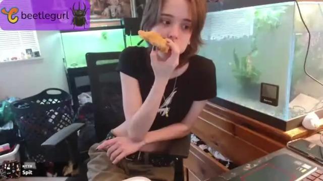 Thumbnail 3, beetlegurl's Stream at Chaturbate, 16 months ago