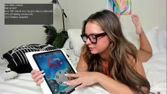Image 12 of befxckingnice Stream on Chaturbate on 9 days ago
