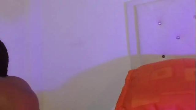 Image 6 of behla_rouseh Stream on Chaturbate on 2 months ago