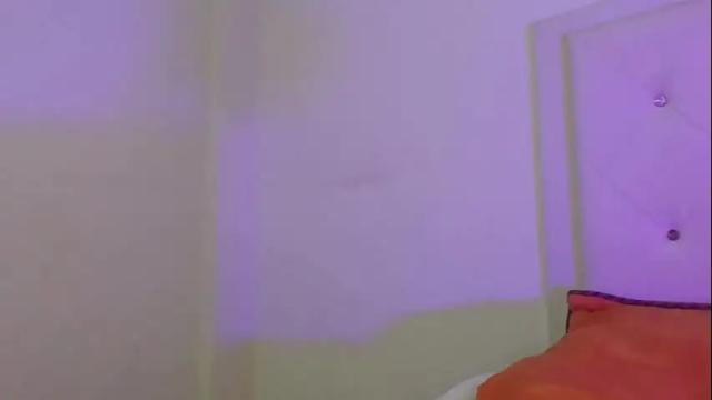 Image 12 of behla_rouseh Stream on Chaturbate on 2 months ago