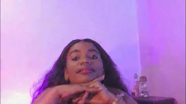 Image 7 of behla_rouseh Stream on Chaturbate on 2 days ago