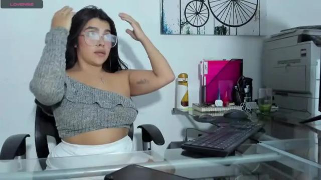 Thumbnail 1, bela_deska's Stream at Chaturbate, 15 months ago
