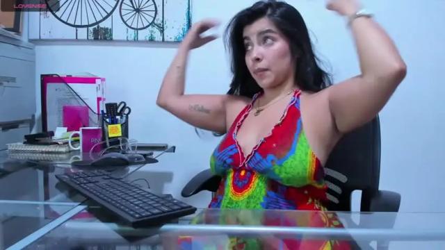 Image 12 of bela_deska Stream on Chaturbate on 14 months ago