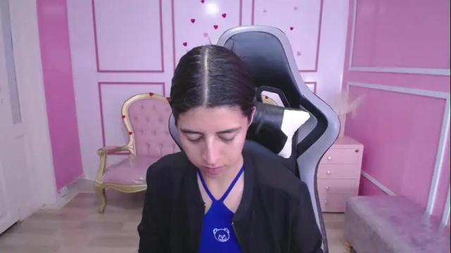 Image 2 of bela_t_ Stream on Chaturbate on 25 days ago