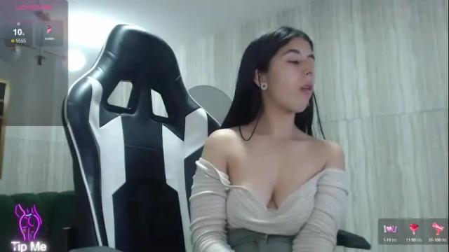 Image 11 of bela_t_ Stream on Chaturbate on 4 months ago