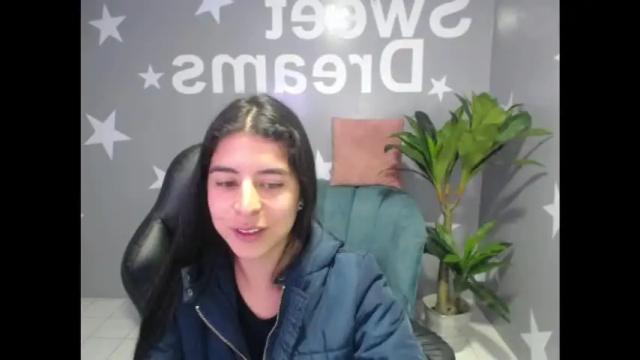 Image 3 of bela_t_ Stream on Chaturbate on 2 months ago