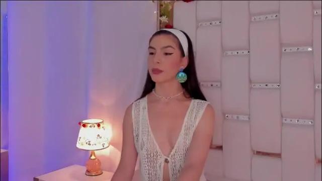 Image 4 of belindareyes Stream on Chaturbate on 1 month ago