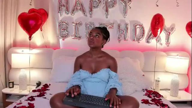 Image 3 of belkis_mills Stream on Chaturbate on 18 days ago