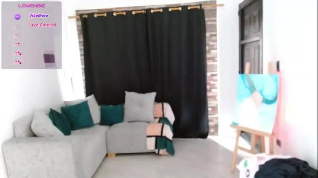 Image 3 of bell_art Stream on Chaturbate on 1 month ago