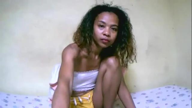 Image 7 of bella193999 Stream on Chaturbate on 23 days ago