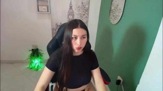 Image 3 of bella_99x Stream on Chaturbate on 3 months ago