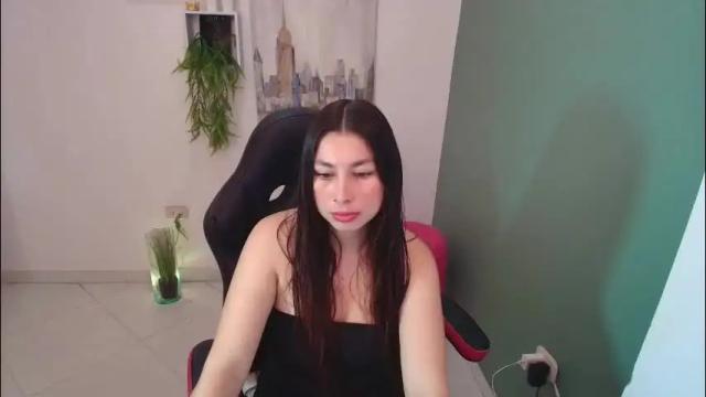 Image 11 of bella_99x Stream on Chaturbate on 2 months ago