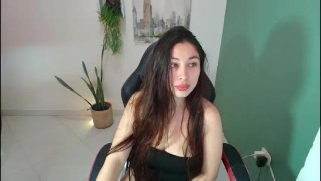 Image 3 of bella_99x Stream on Chaturbate on 1 month ago