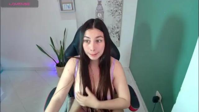 Image 10 of bella_99x Stream on Chaturbate on 1 month ago