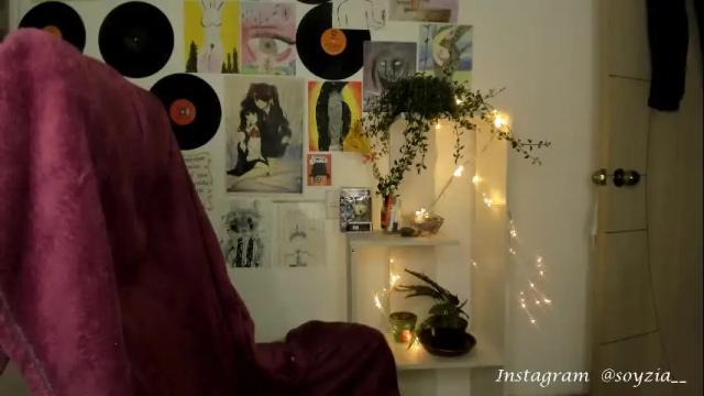 Image 12 of bella__w Stream on Chaturbate on 1 month ago
