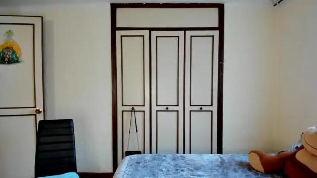 Thumbnail 1, bella_ames's Stream at Chaturbate, 21 months ago