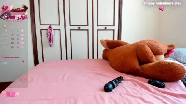 Thumbnail 3, bella_ames's Stream at Chaturbate, 21 months ago