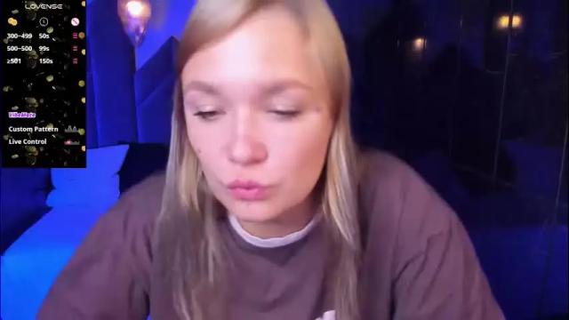 Thumbnail 3, bella_cosmos's Stream at Chaturbate, 2 months ago