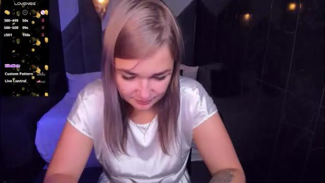 Thumbnail 2, bella_cosmos's Stream at Chaturbate, 2 months ago