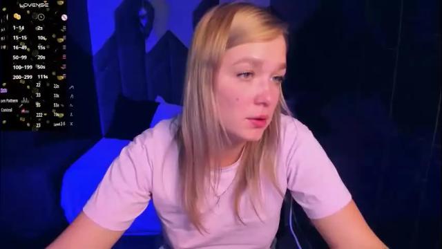 Thumbnail 1, bella_cosmos's Stream at Chaturbate, 1 month ago