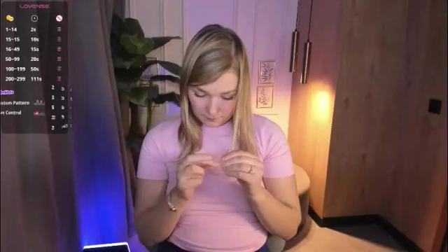 Thumbnail 1, bella_cosmos's Stream at Chaturbate, 1 month ago