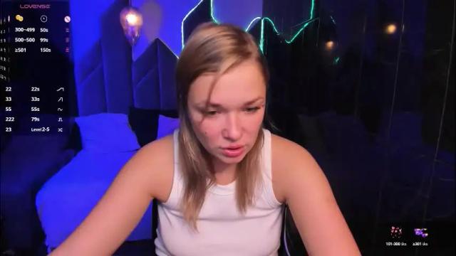 Image 11 of bella_cosmos Stream on Chaturbate on 1 month ago