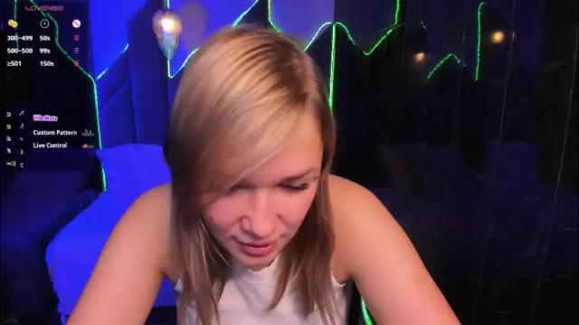 Image 12 of bella_cosmos Stream on Chaturbate on 1 month ago