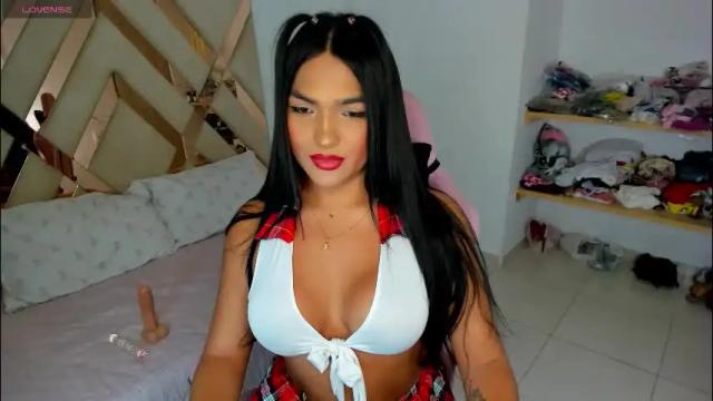 Image 2 of bella_cute2 Stream on Chaturbate on 1 month ago