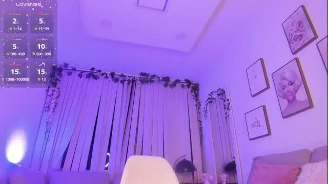 Image 12 of bella_es Stream on Chaturbate on 29 days ago