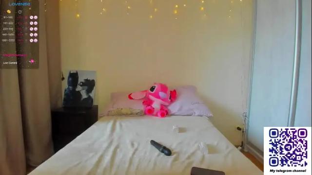 Image 3 of bella_foryou Stream on Chaturbate on 1 month ago