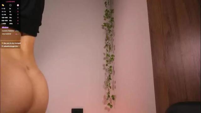Image 11 of bella_franco Stream on Chaturbate on 12 days ago
