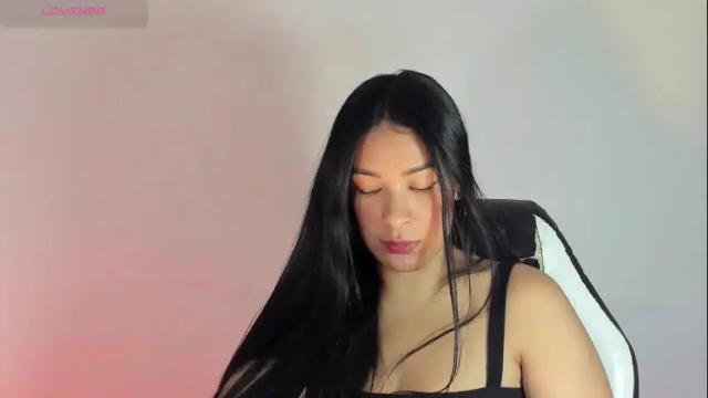 Image 11 of bella_hadid1_ Stream on Chaturbate on 1 month ago