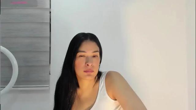 Image 12 of bella_hadid1_ Stream on Chaturbate on 2 months ago