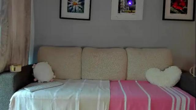 Image 10 of bella_hot77 Stream on Chaturbate on 27 days ago