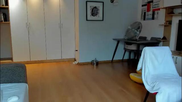 Image 3 of bella_hot77 Stream on Chaturbate on 6 days ago