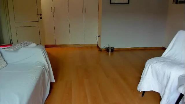 Image 4 of bella_hot77 Stream on Chaturbate on 1 month ago