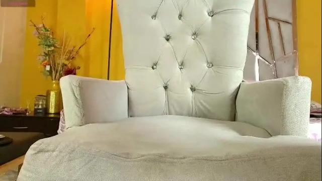 Image 12 of bella_houston Stream on Chaturbate on 1 month ago