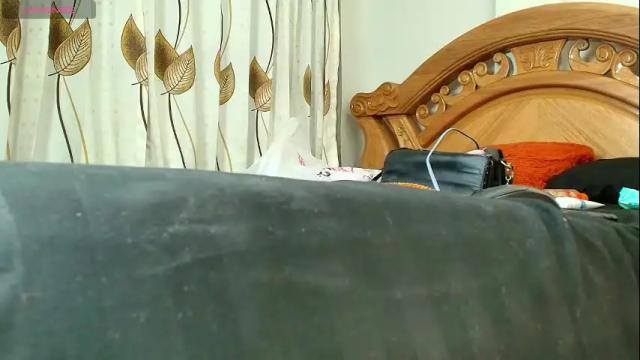 Image 12 of bella_houston Stream on Chaturbate on 4 months ago