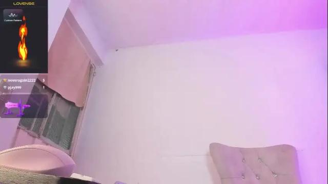 Image 10 of bella_houston Stream on Chaturbate on 2 months ago