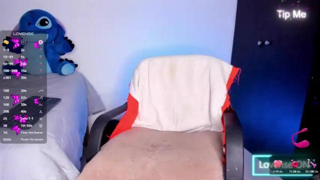 Image 7 of bella_jone Stream on Chaturbate on 11 days ago