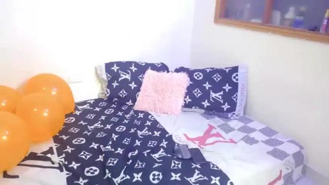 Image 6 of bella_kim29 Stream on Chaturbate on 21 months ago