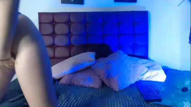 Image 4 of bella_lr Stream on Chaturbate on 14 days ago