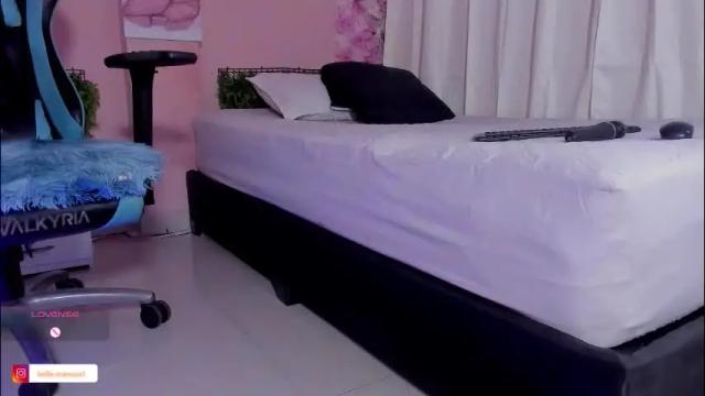 Image 2 of bella_manson_ Stream on Chaturbate on 4 months ago