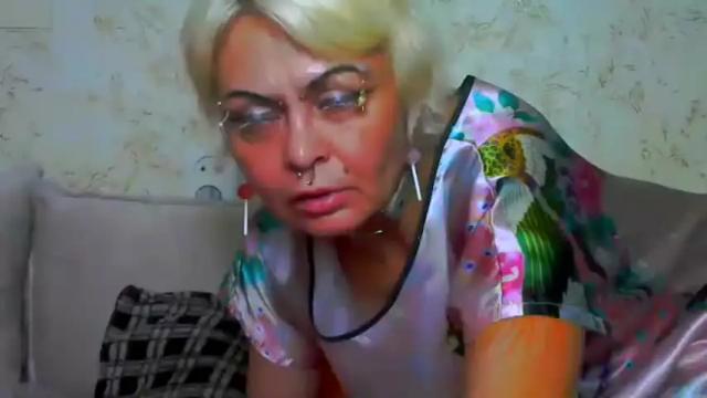 Image 12 of bella_nathalie Stream on Chaturbate on 2 months ago