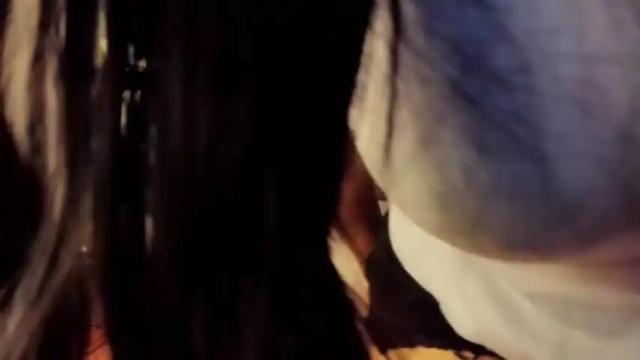Image 10 of bella_pari Stream on Chaturbate on 17 months ago