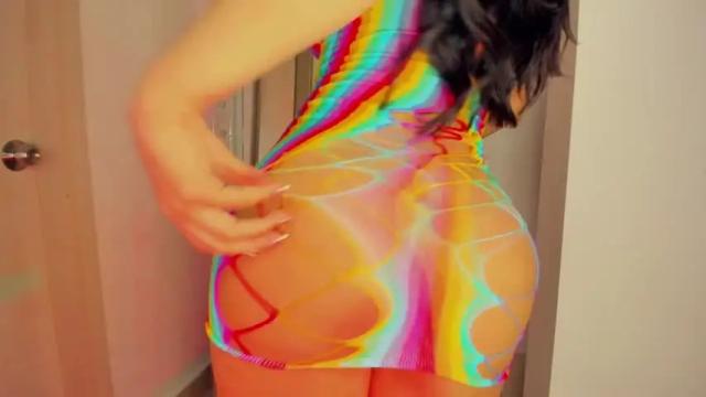 Image 7 of bella_pari Stream on Chaturbate on 17 months ago