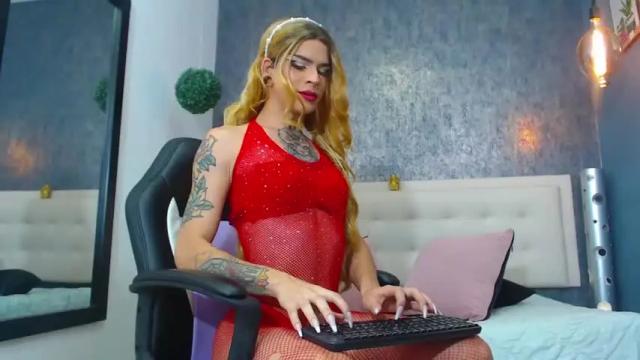 Image 8 of bella_salvatore Stream on Chaturbate on 13 months ago