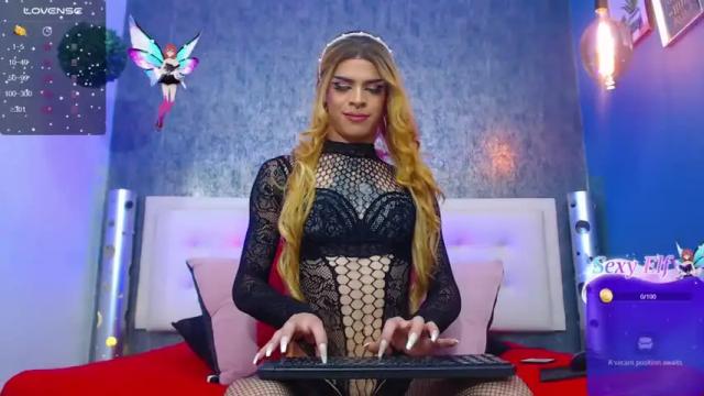 Image 4 of bella_salvatore Stream on Chaturbate on 12 months ago