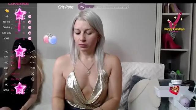 Image 11 of bella_strong Stream on Chaturbate on 14 months ago